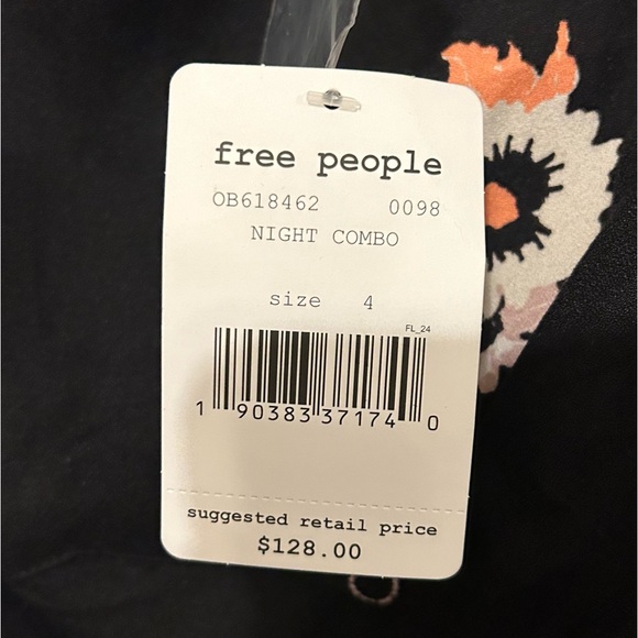 NWT FREE PEOPLE Black Floral Mini “Night Combo” Sunshadow Dress Size 4 - Picture 8 of 14